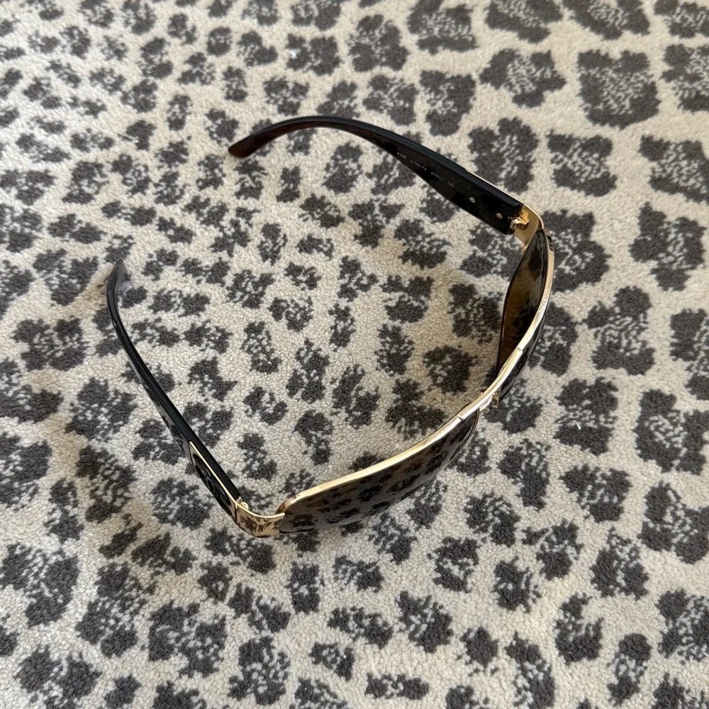 Chanel Gold Aviator Sunglasses - Picture 3 of 8